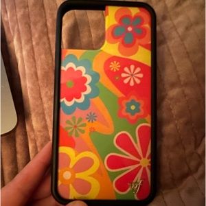 iphone 12 wildflower case